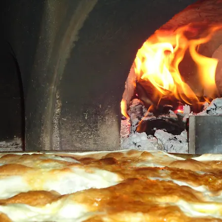 Ca De Felice - Dei Cacciatori Bed & Breakfast *